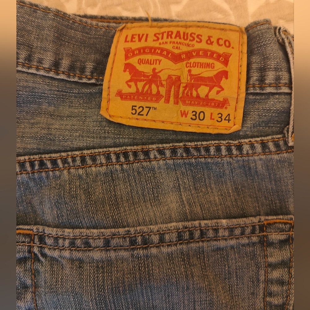 Levi’s 527™ Slim Bootcut Jeans